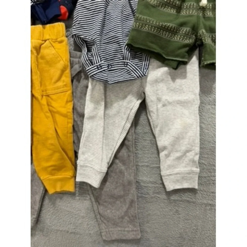 Carters Baby Boy 12M Clothing Lot 8pc Bodysuits Joggers Shorts Stripe Navy 12 Mo